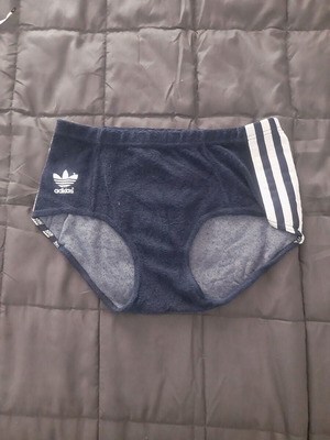 Adidas sports shorts for girls new, dark blue, age 15-16