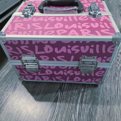 Makeup case with lock key