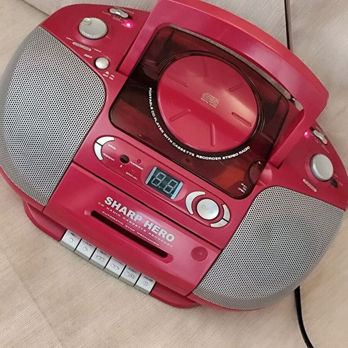 Sharp Hero KE-11900 portable boombox red, like new