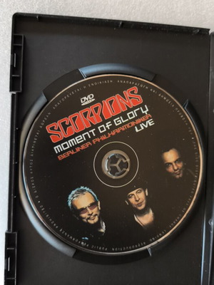 Scorpions Moment of Glory Live DVD σαν καινούργιο, rock