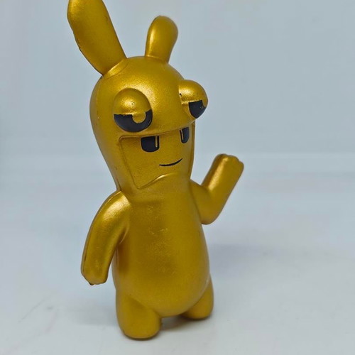 Stumble Guys Rabbit Golden Figure like new collectible