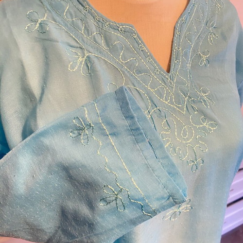 Indian cotton tunic kaftan like new, turquoise blue with embroidery