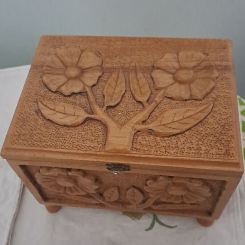 Jewelry box handmade wooden beige, new