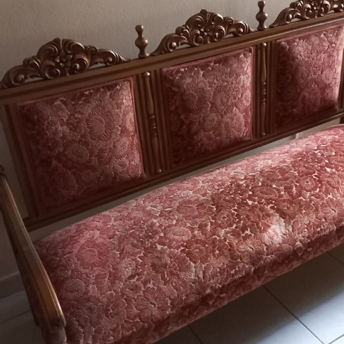 Sofa with 2 armchairs and table used, one armchair needs repair