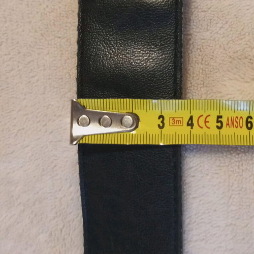 Women's black belt with metal buckle used