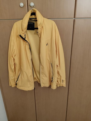 Nautica windbreaker like new, yellow, size XL
