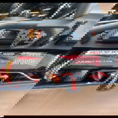 1 καινουργια  μπαταρια lipo 2s 7.4v -2500mah