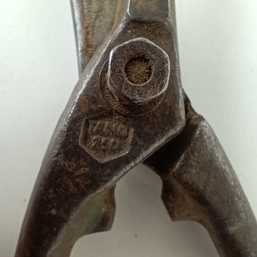 Vintage Sheet Metal Scissors used
