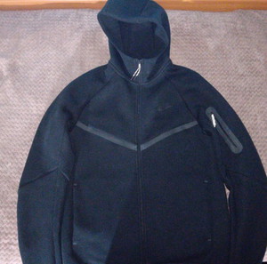 nike tech fleece black