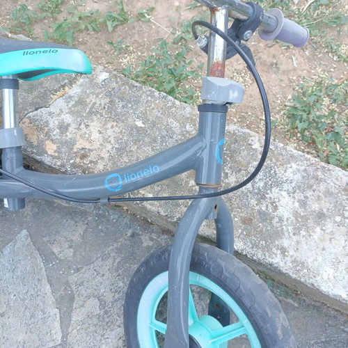 Lionelo balance bike used