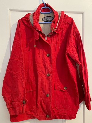 Zara Trafaluc red hooded rain jacket used size M