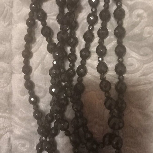 Women's necklace like new, black stone, evening
