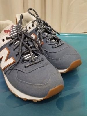 New balance τσιν χρώμα με μακριά κορδόνια