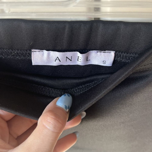 Anel black set with crop top and high-waisted skirt like new