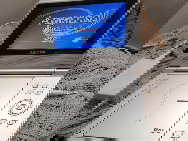 Amstrad DTX755 portable dvd player συλλεκτικο