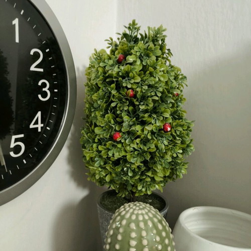 Two decorative trees like new, height 40 centimeters
