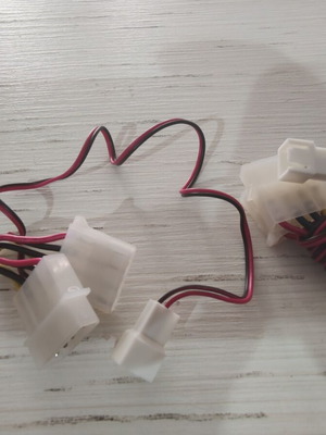 Power Molex adapters για PC fans πακέτο 2 καινούργια