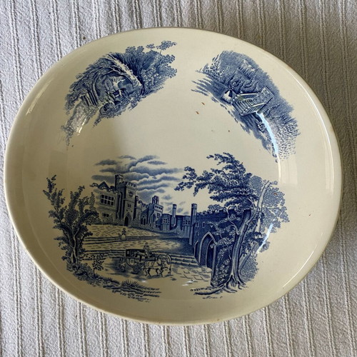 Johnson Bros Haddon Hall Vintage Serving Bowl used, 24 cm