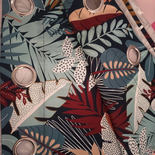 Curtain panels like new, tropical design, green background, 1.40x2.60 m each