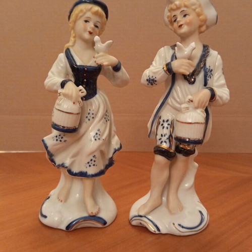 Vintage porcelain figurines couple Tajimi Pottery Japan