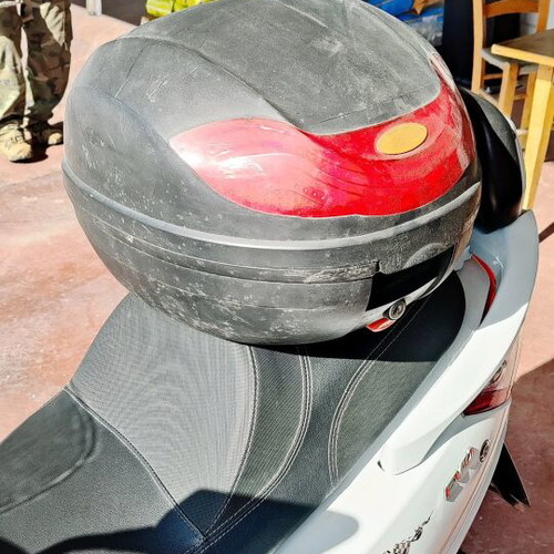 Sym Joyride 200i EVO scooter 2011 like new, 171 cc, 27,266 km
