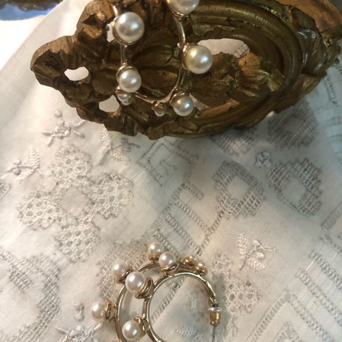 Double Gold Hoop Earrings with Pearls like new