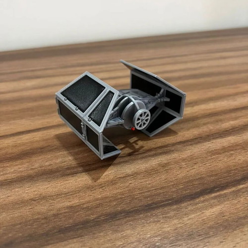 Darth Vader Tie Advanced X1 Kit card new