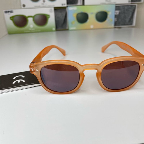 IZIPIZI Junior Kids Sunglasses Peach Orange Square Frame Brand New