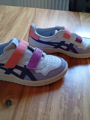 Asics children's shoes size 33 used, multicolor athletic