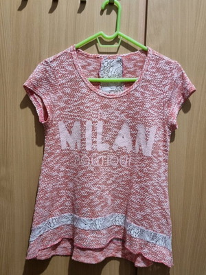 Women's Italian pink blouse like new with lace, size L