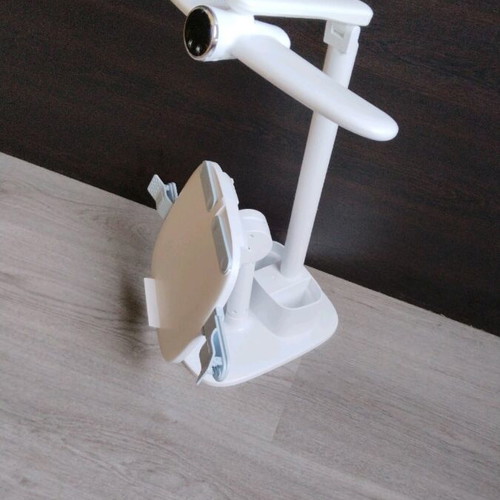 Table desk lamp like new with adjustable arm and LED light