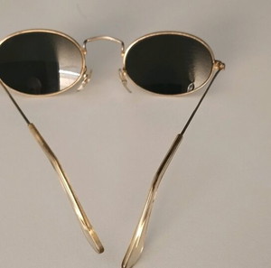 VINTAGE B&L RAY-BAN U.S.A SLEEK SHINY SILVER OVAL AVIATOR SUNGLASSES