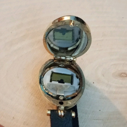 Bracelet / cameo vintage watch