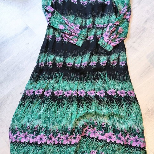 Vintage dress like new, multicolored, size M