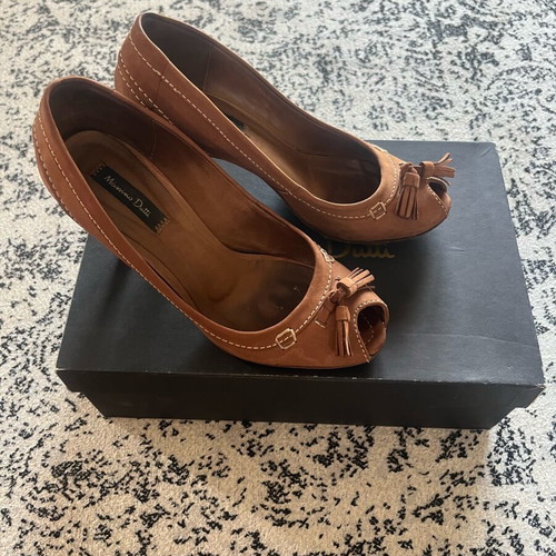 Massimo Dutti women's suede pumps size 37 like new, brown