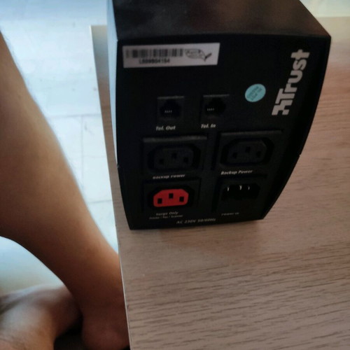 Ups μεταχειρισμένο, πλήρως λειτουργικό