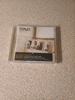 Travis Singles CD like new