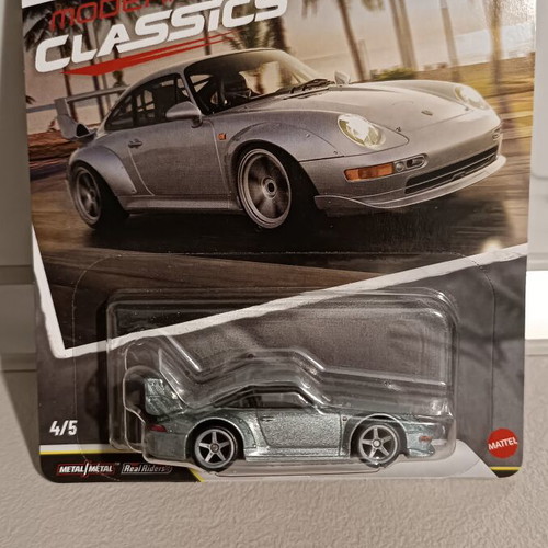 Hot Wheels Modern Classics Porsche 993 GT2 new