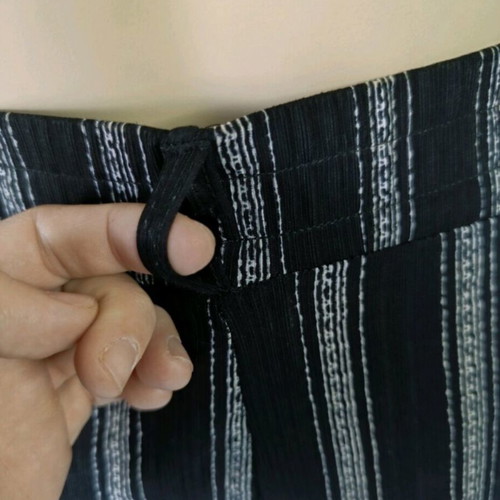 Gladys striped shorts like new, black and white, XL size