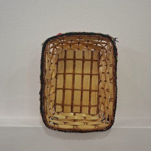 Woven Boho Mexico Straw Basket in Like New Condition