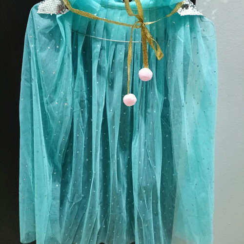 Princess Elsa costume set new, cape with tulle and star accessories