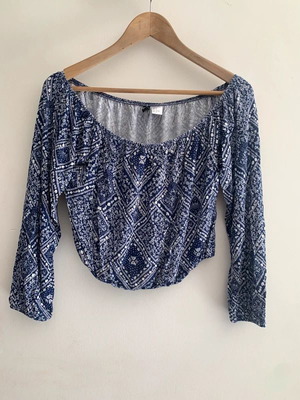 H&M blouse M, white and blue