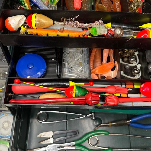 Full Fishing Tackle Box Set used with Tools and Accessories