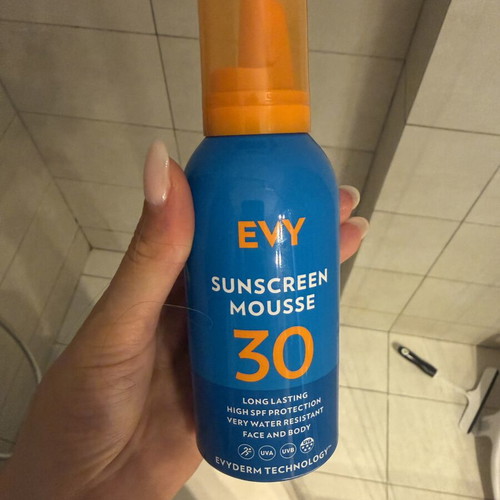 Evy Sunscreen Mousse new, unused