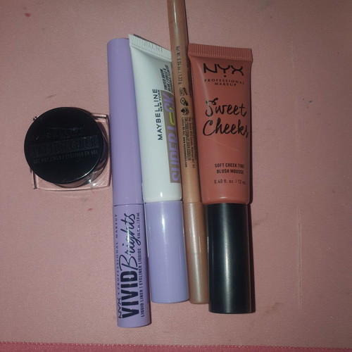 Makeup set slightly used