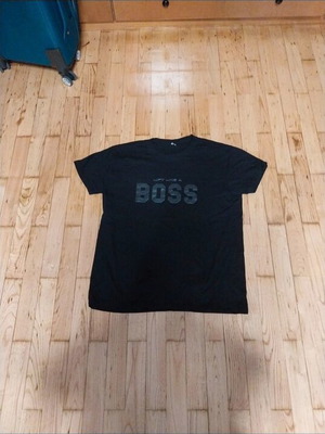 Lift Like a Boss T-shirt black large like new