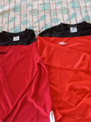 Umbro long-sleeve sports shirts set of 2, size 10-11 years