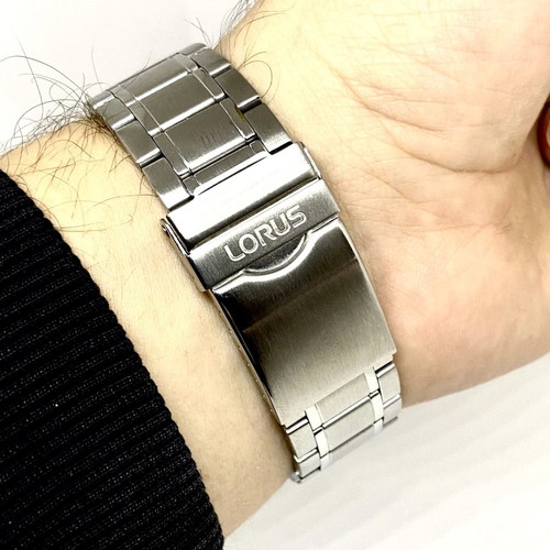 LORUS-SEIKO chronograph 44mm stainless steel, waterproof 100m with sapphire