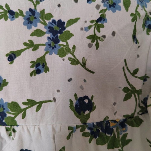 Zara mini dress used with ruffles on sleeves and embroidery, size L