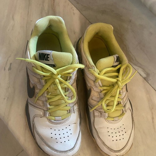 Nike athletic shoes used, white yellow, size 38